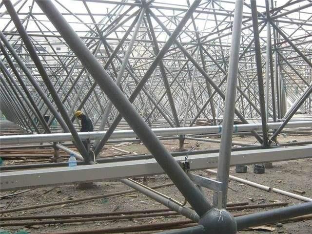 韶山盘点螺栓球网架对选材方面的4点要求